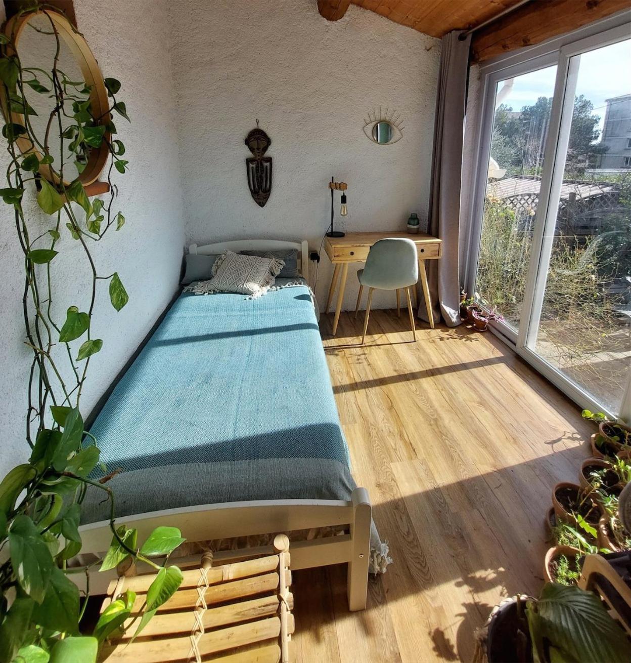 Villa 80 M2 Jardin Terrasse 3 Chambres Provence Volx Esterno foto